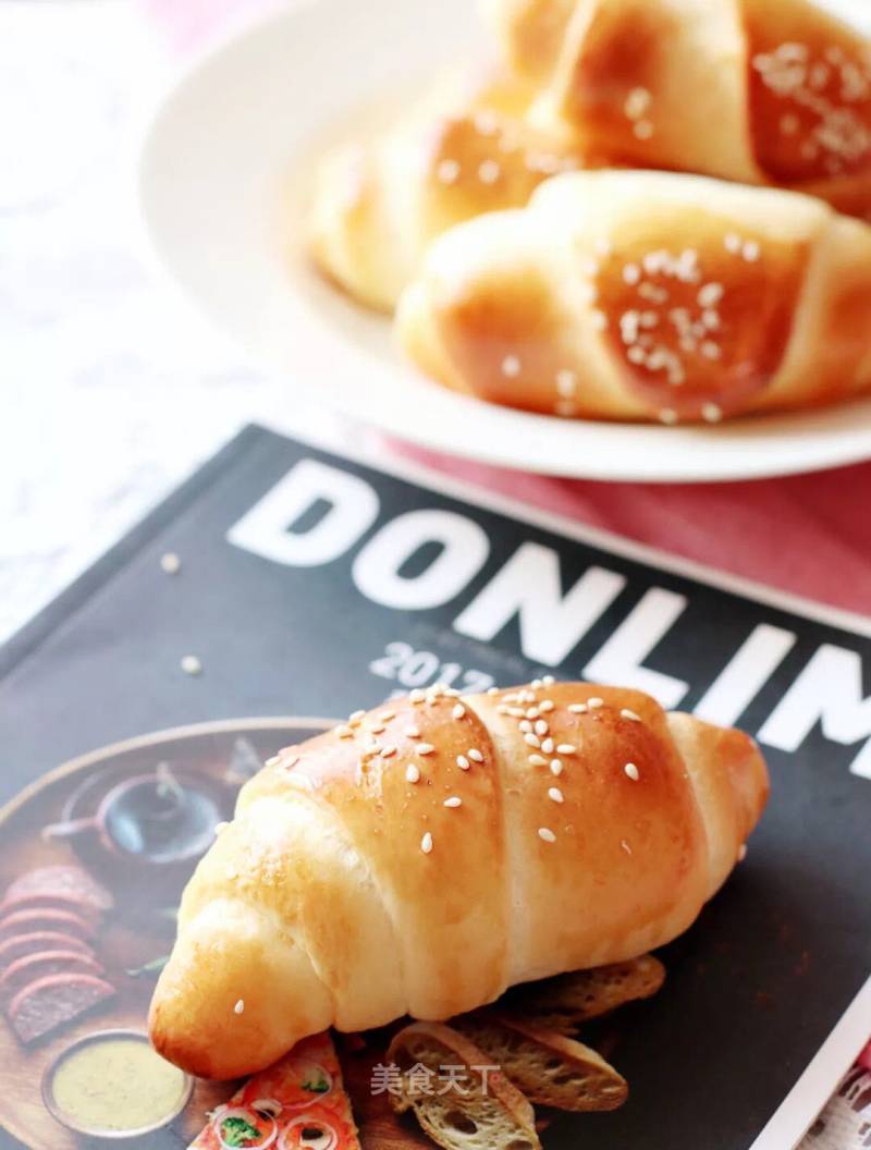 Milky Croissant recipe