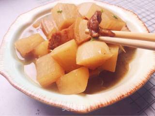 #御寒美食# White Radish Stewed Pork Belly recipe