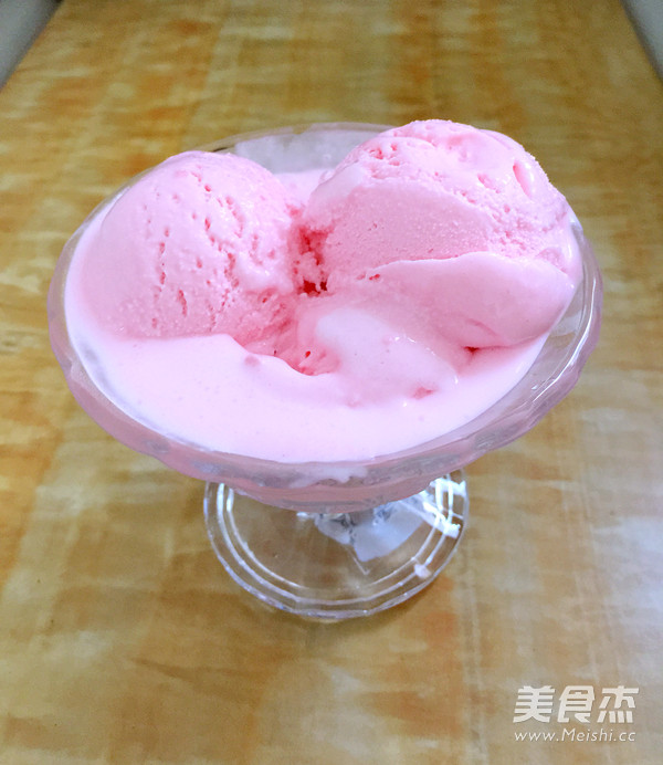 Strawberry Ice Cream recipe