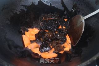 Stir-fried Celery with Carrot and Black Fungus recipe