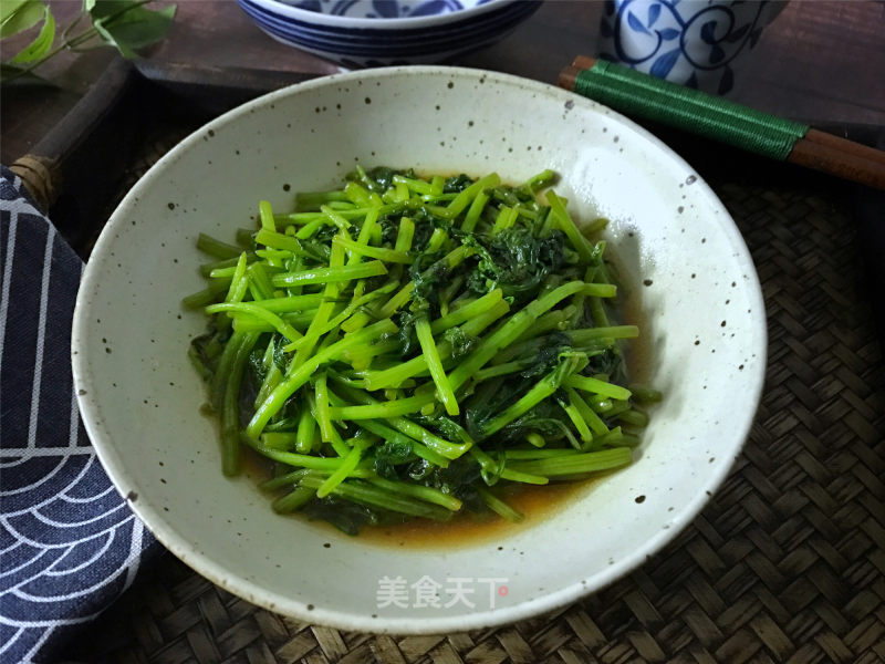 Stir-fried Chrysanthemum recipe