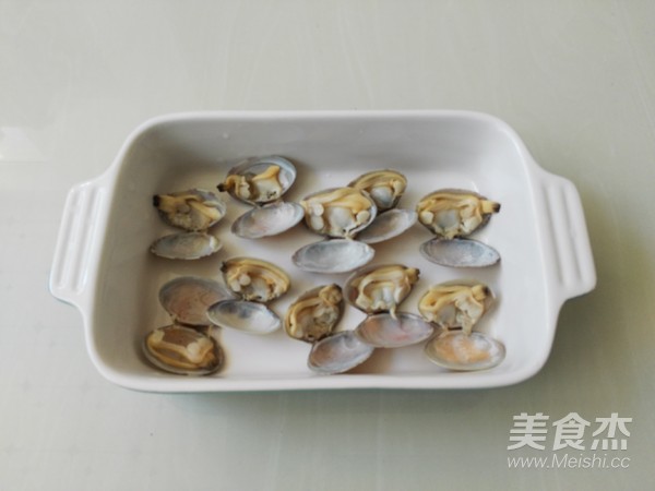 Steamed Egg with Clams recipe