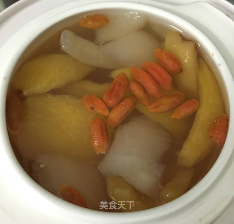 Stewed Chuanbei, Loquat and Sydney with Rock Sugar recipe