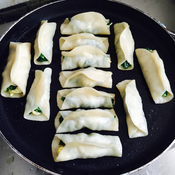 Chives and Egg Pot Stickers recipe