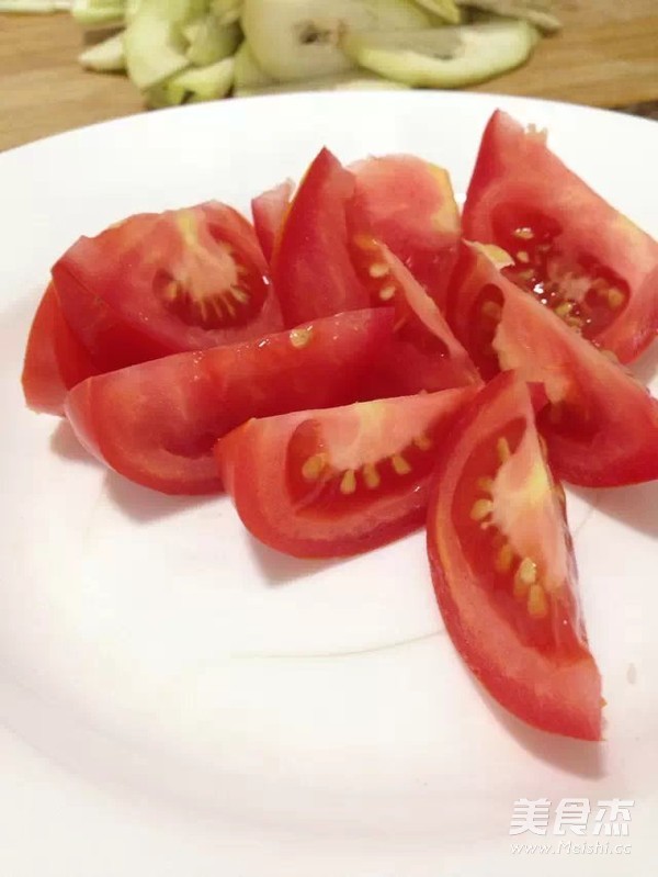 Fried Eggplant Slices with Tomatoes recipe