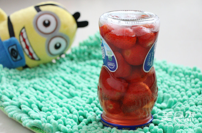 Homemade Canned Strawberries (with Secret Recipe for Washing Strawberries) recipe