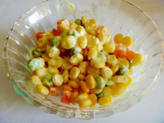 Let Children Fall in Love with Eating Vegetables [corn and Vegetable Salad] recipe