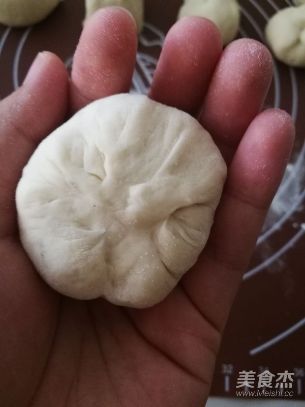 Mushroom Bean Paste Bun recipe