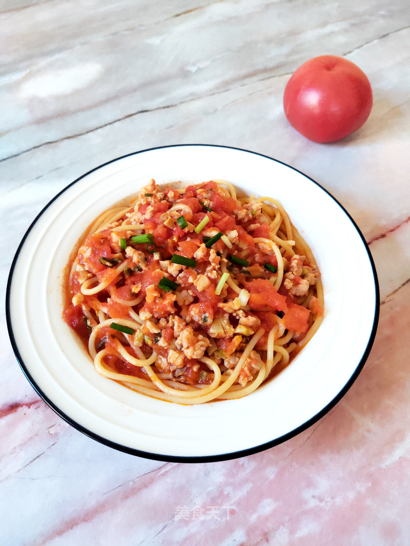 Spaghetti with Tomato Minced Meat recipe