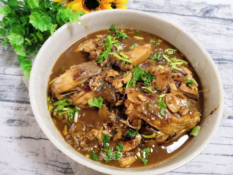 Braised Grass Carp in Sauce recipe