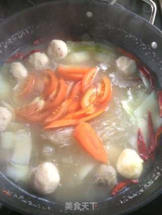 Vegetable and Vermicelli Soup with Meatballs recipe