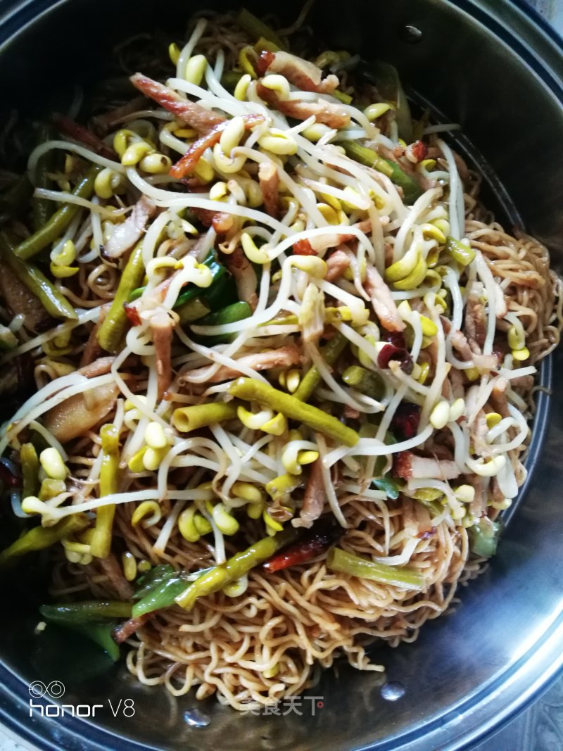 Henan Lo Noodles