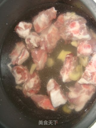 Pork Ribs Water Chestnut Soup recipe