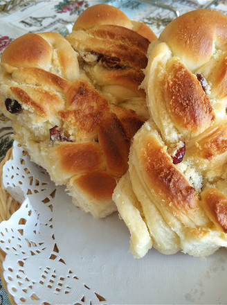 Bawang Supermarket丨coconut Braided Bread recipe