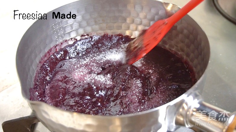 Video Double Blueberry Cake recipe