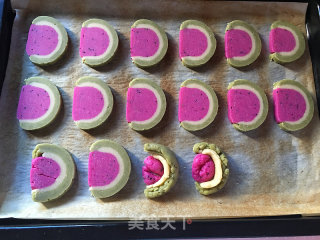 Dragon Fruit Biscuits recipe