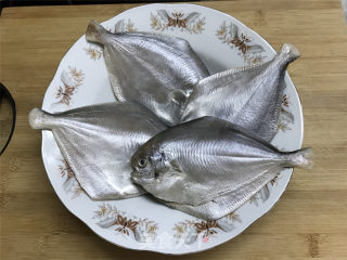 Home-cooked Pomfret recipe