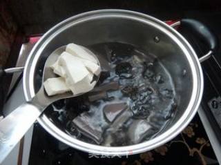 Fungus and Pig Blood Soup recipe