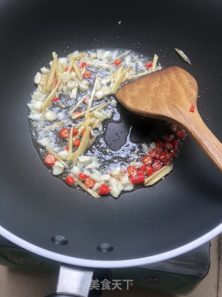 Green Pepper Shredded Pork Noodle recipe