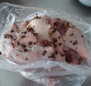 Appetizing Food-salted Duck with Peppercorns recipe