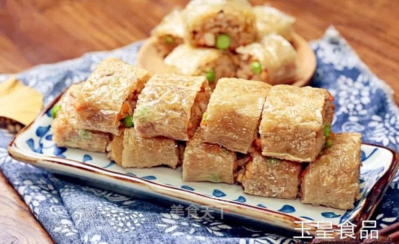 Tofu Skin Glutinous Rice Rolls