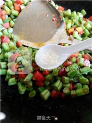 Stir-fried Diced Pork with String Beans recipe