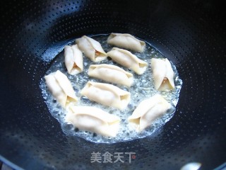 Easily Make A Nutritious Breakfast with Love-fresh Meat Pot Stickers recipe