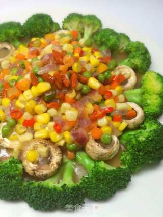 Roasted Mushrooms with Colorful Seasonal Vegetables recipe