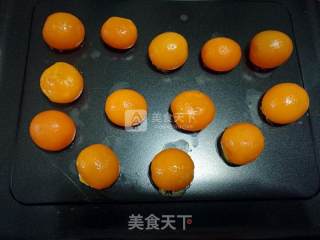 Cantonese-style Low-sugar Pure White Lotus Paste Egg Moon recipe