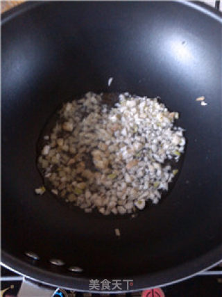 Pomfret with Carrot Knife recipe