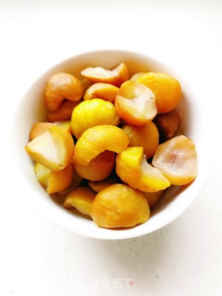 Chestnut Roasted Pig's Trotters recipe
