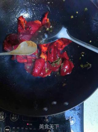 Stir-fried Pork with Red Cabbage and Pepper recipe