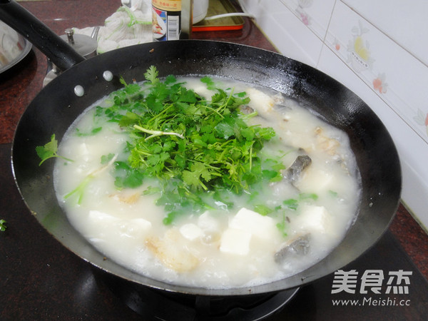 Tofu Fish Bone Soup recipe