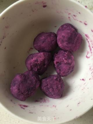 Popped Purple Sweet Potato Buns recipe