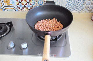 Hanging Frosted Peanuts recipe