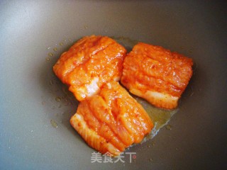 Pan-fried Pansa Fish Cubes recipe