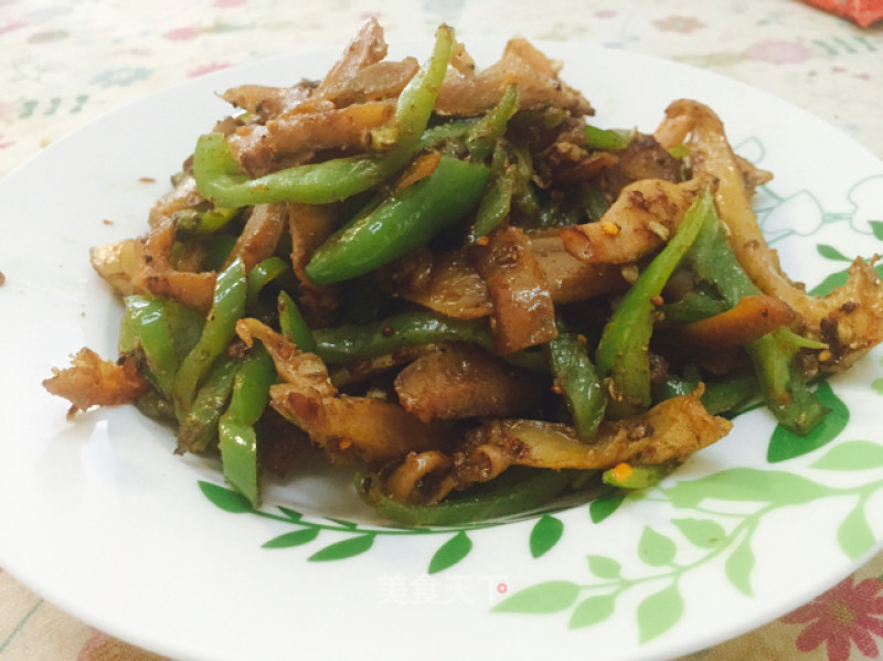 Stir-fried Cuttlefish with Chili recipe