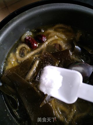 Kelp Sweet Potato Noodle Chicken Soup recipe