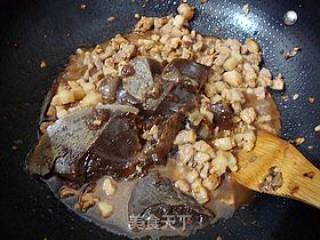 Braised Pork in A Stew Pot, Full of Fragrance ---------【homemade Braised Pork Rice】 recipe