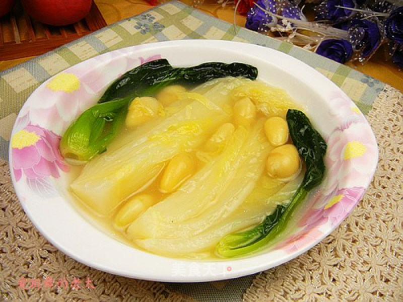 Chicken Soup with Ginkgo and Chinese Cabbage recipe