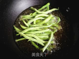 Stir-fried Carob recipe