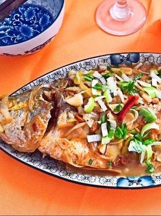 New Year's Eating Fish for More Than Every Year---simmered Yellow Croaker in Sauce recipe