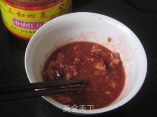 Spicy Red Fermented Bean Curd and Peanut Pork Feet recipe