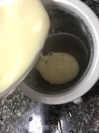 [rabbit Loves The Kitchen] Steamed Eggs with Fresh Milk recipe