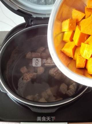 Pumpkin Beef Soup recipe