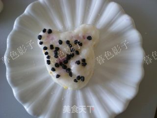 Black Wolfberry Rice Cake recipe