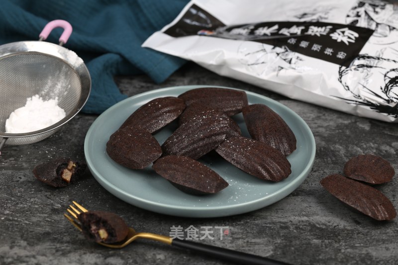 Simple and Easy to Make---hyun Hei Madeleine--no Need to Add Cocoa Powder