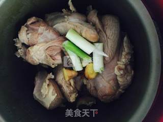 Jia's Private Kitchen-sauce Beef recipe