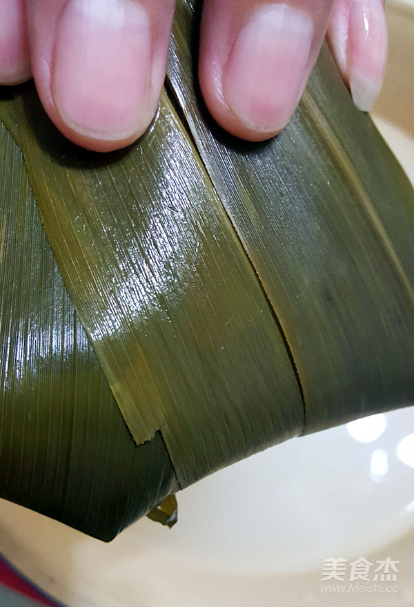 Traditional Jiangmi Red Date Zongzi recipe