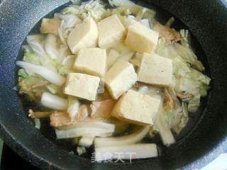 Frozen Tofu Stewed with Cabbage recipe